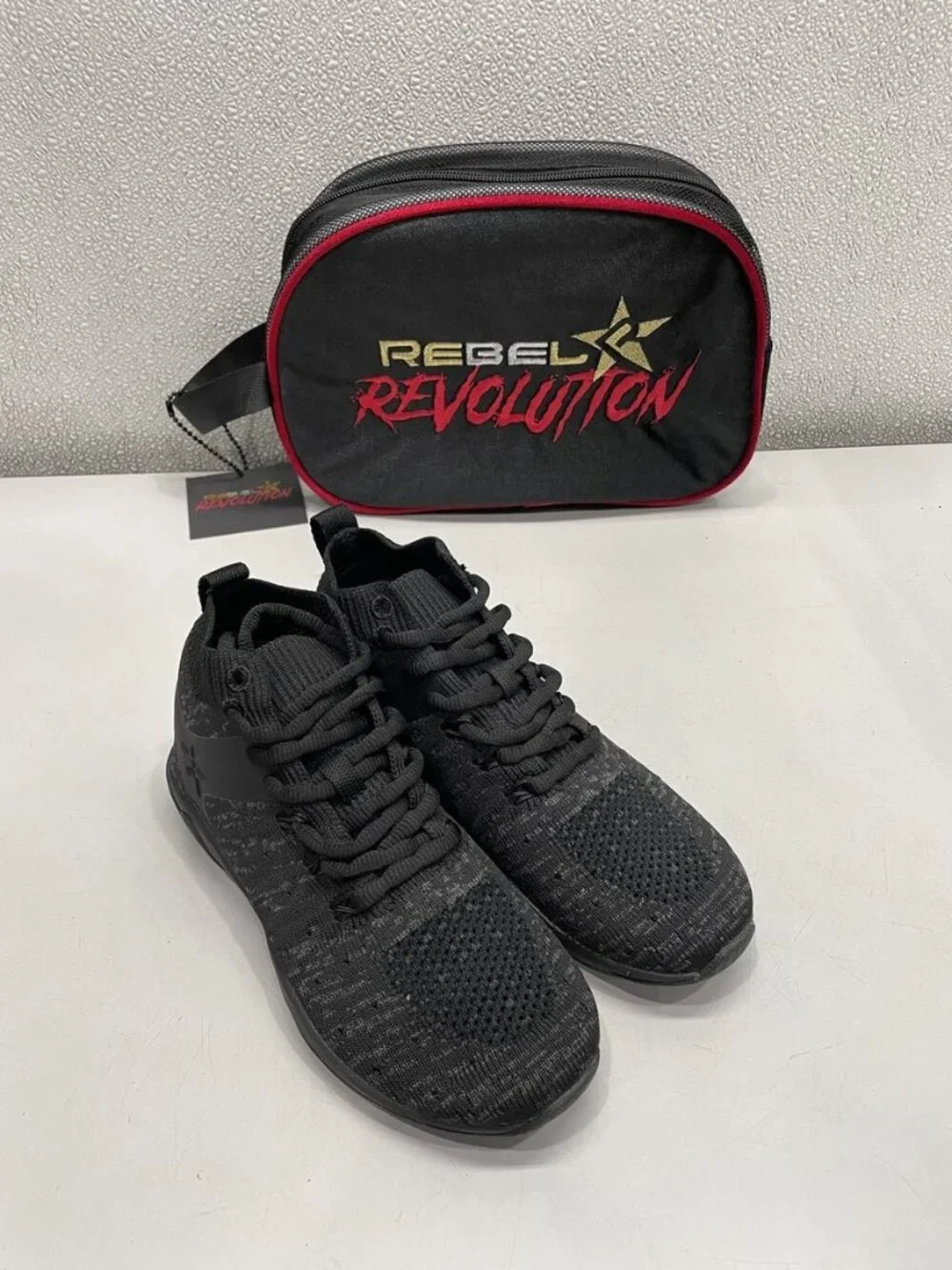 NEW Rebel Revolution Blackout Cheer Shoes Youth Size 2